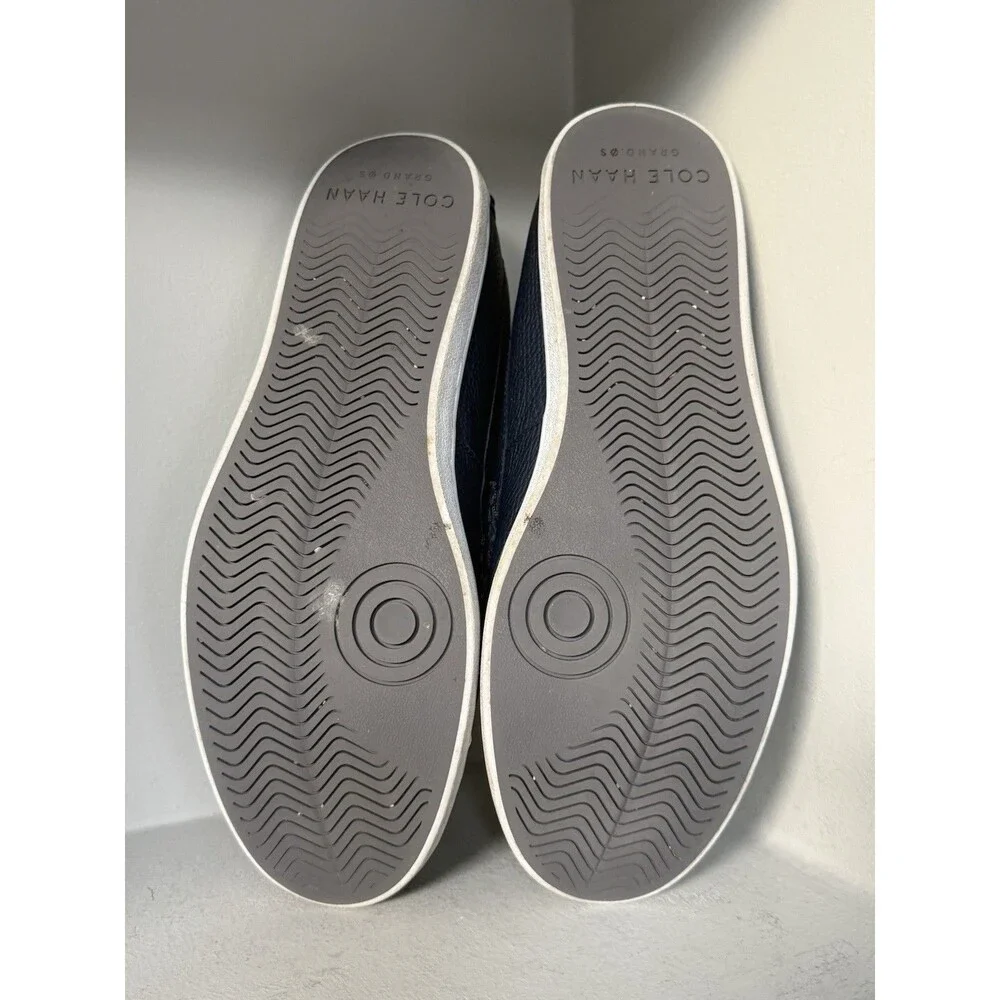 Cole Haan Maine Pinch Navy Loafers with White Trim Size 12 Leather